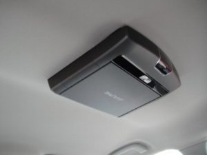 フォレスタ　ＡＬＰＩＮＥ後席モニター