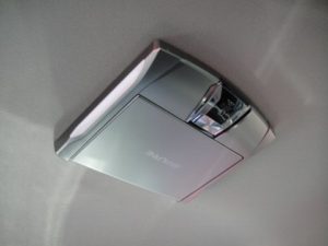 ステップワゴンにあと付けモニター