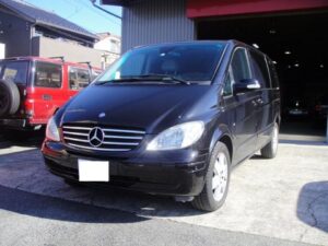 V350　フリップダウンモニター取り付け作業